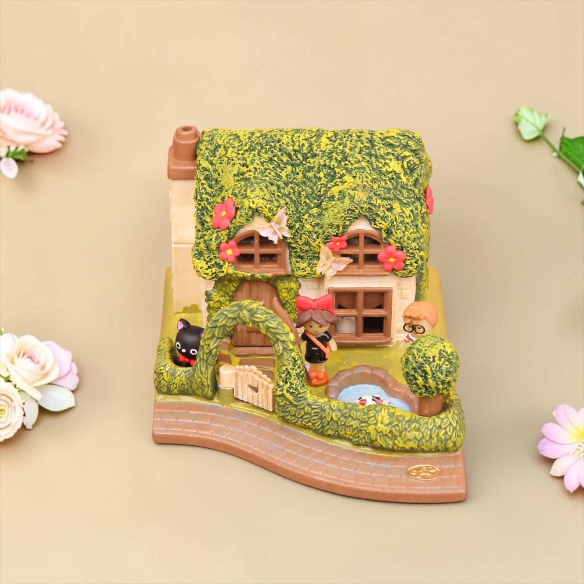 Pollyther Collection – Jasmine Tease
